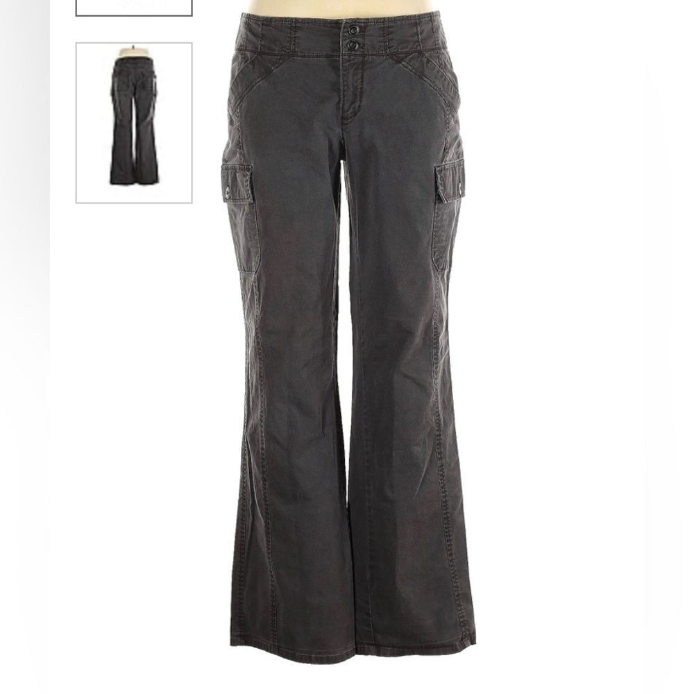 Old Navy Gray Cargo Pants Size 10 (Short*see description) Double Button